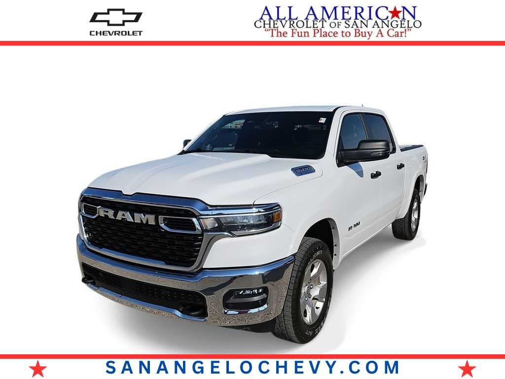 2025 RAM 1500 Big Horn in Whi/White — front three-quarter view