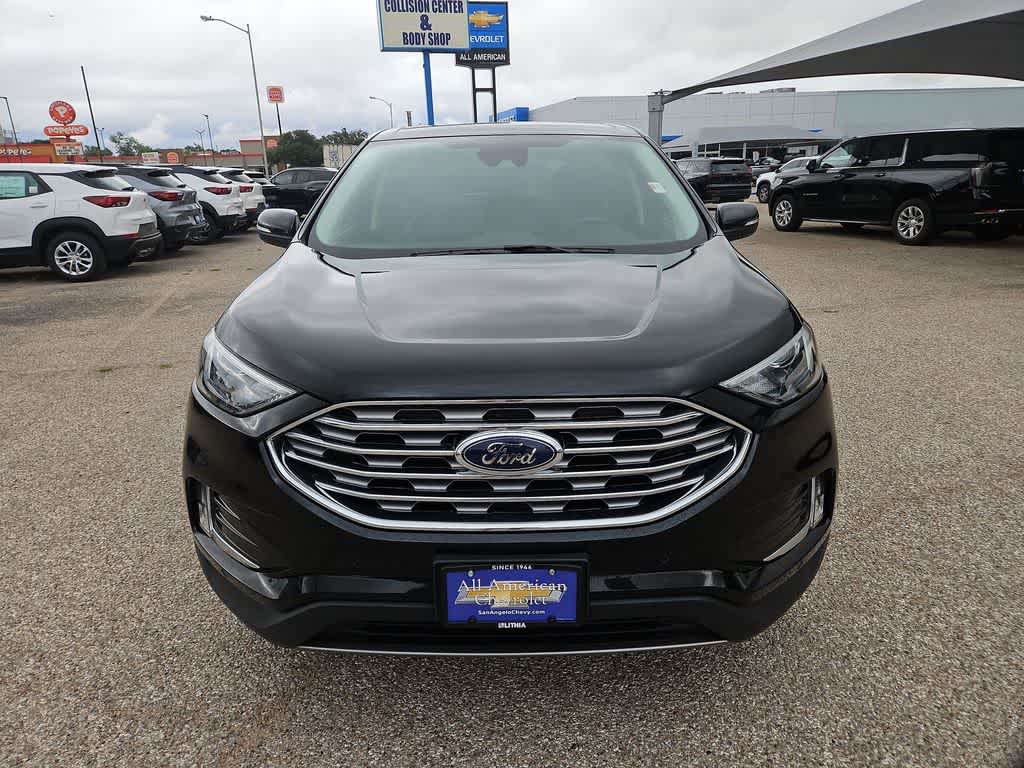 2023 Ford Edge — rear three-quarter view