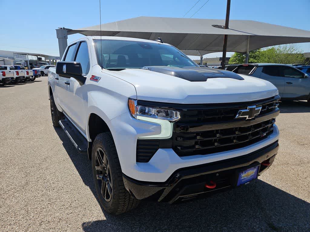 2026 Chevrolet Silverado 1500 — side profile view