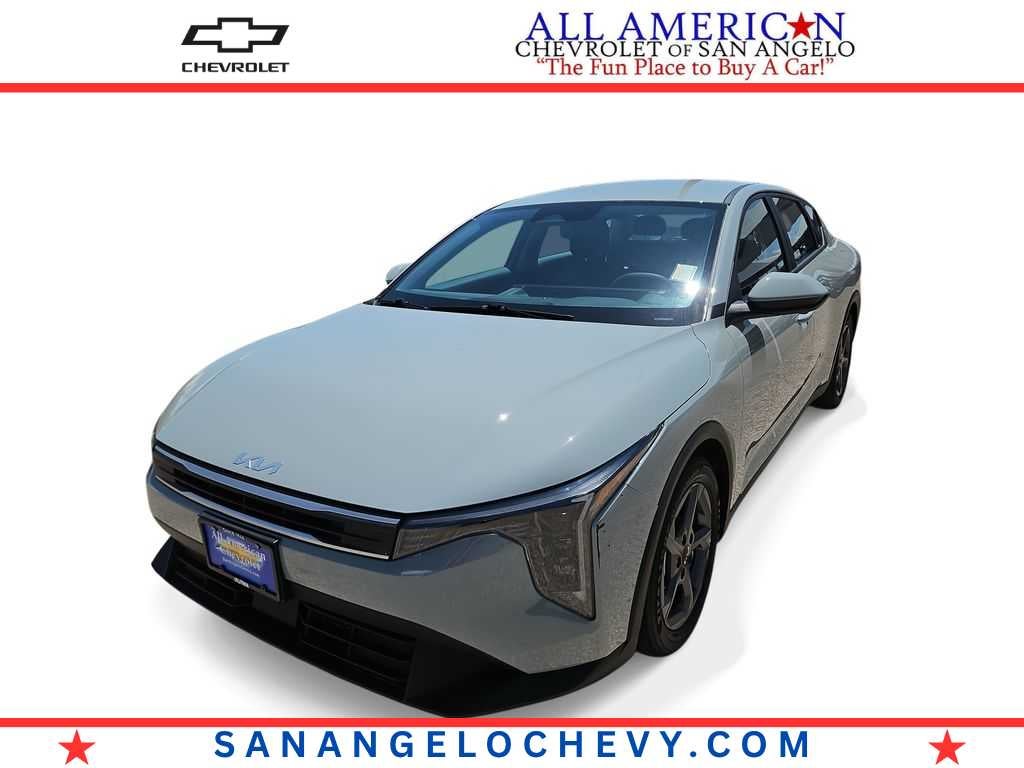 2025 Kia K4 LXS in Other — front three-quarter view