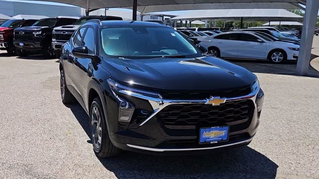2025 Chevrolet Trax — side profile view